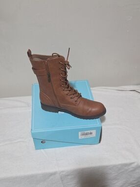 Vepose Brown Lace-Up Combat Ankle Boots